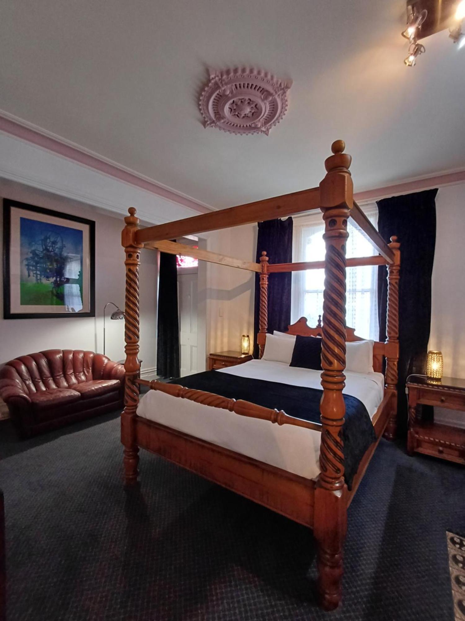 Art Hotel On York Лонсестън Екстериор снимка