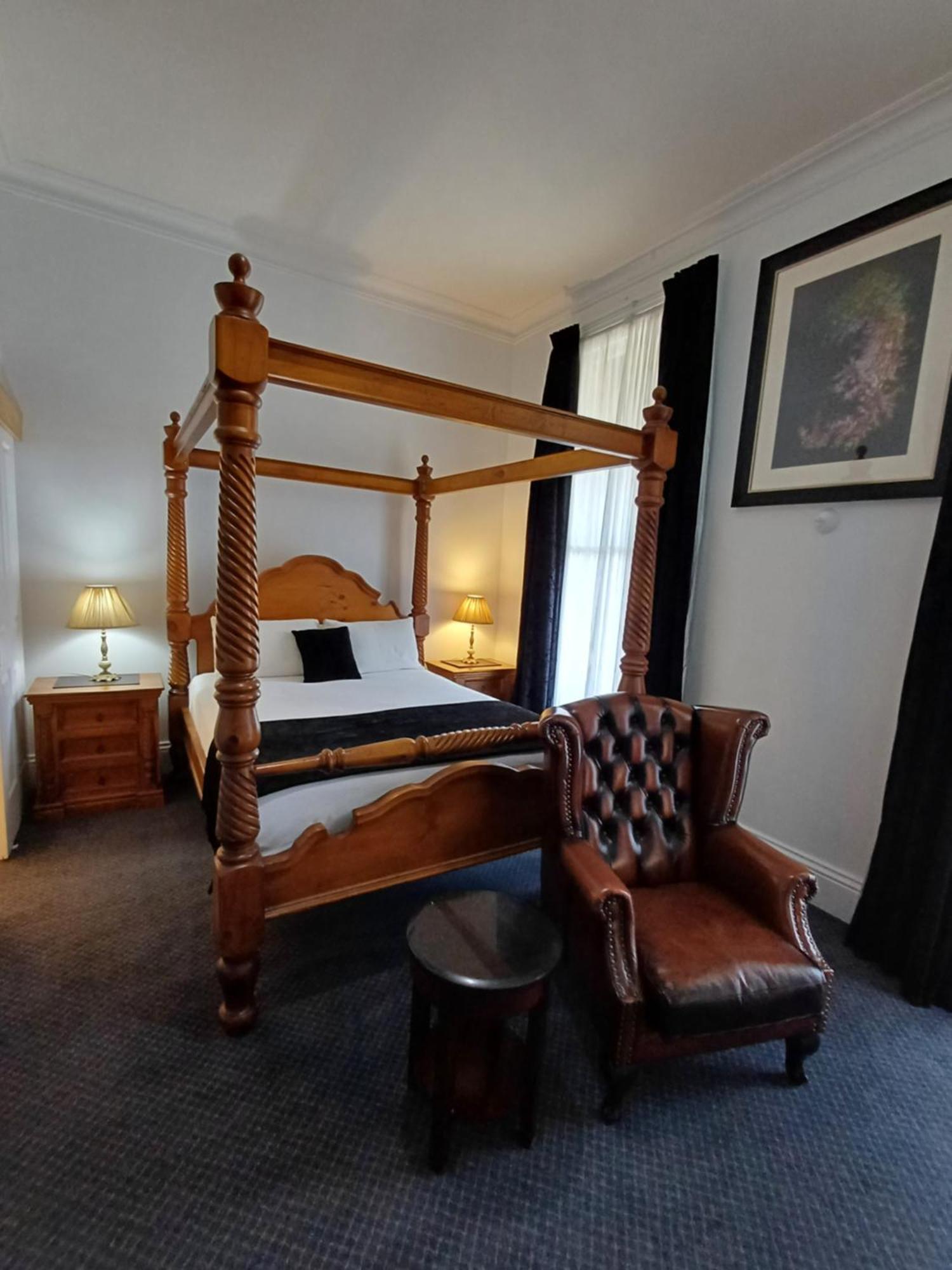 Art Hotel On York Лонсестън Екстериор снимка