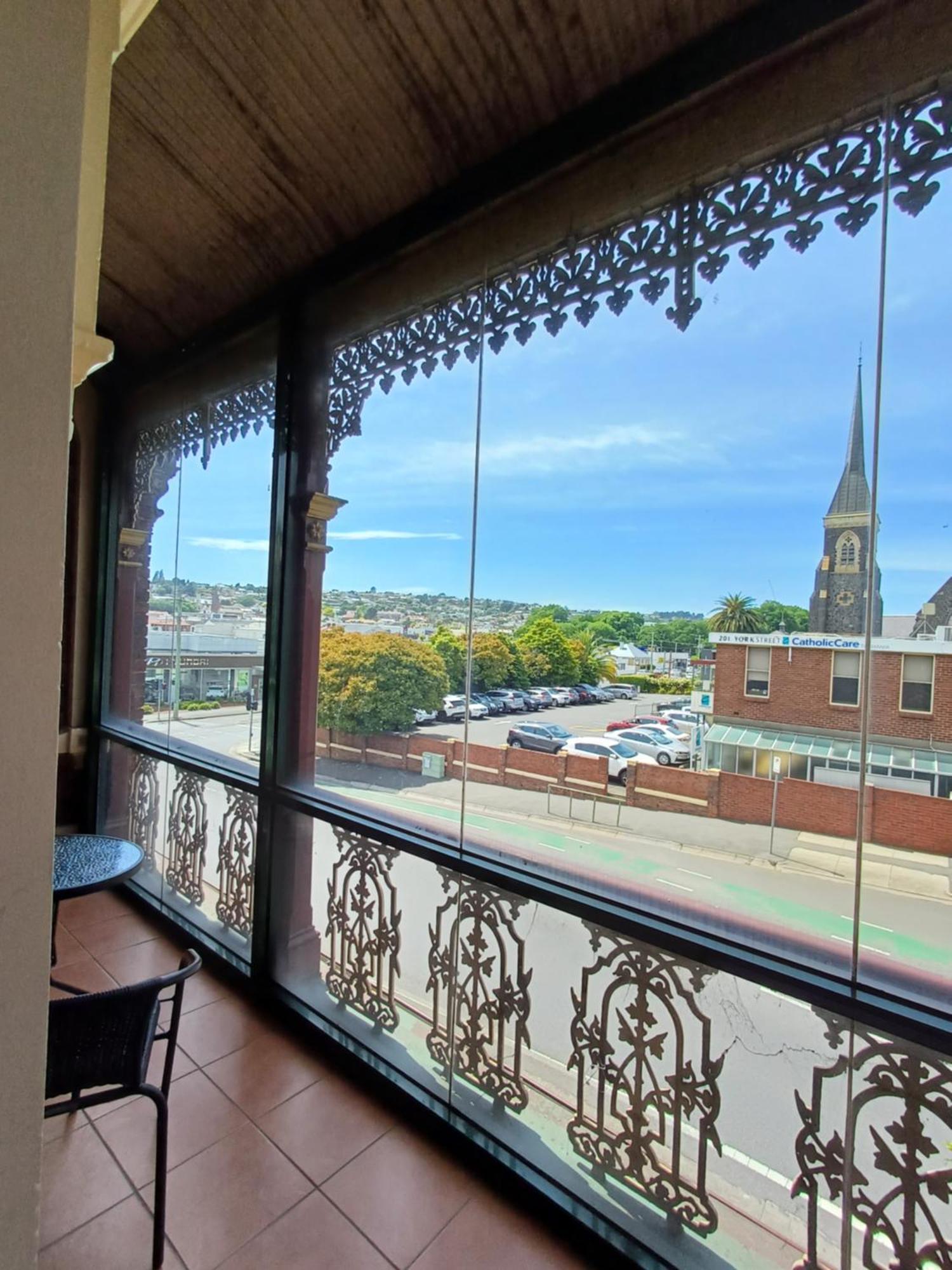 Art Hotel On York Лонсестън Екстериор снимка