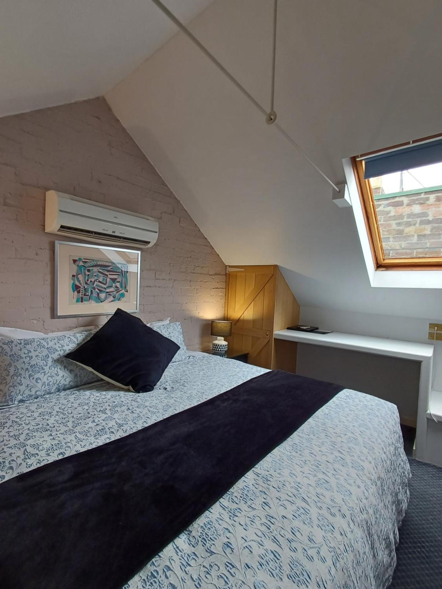 Art Hotel On York Лонсестън Екстериор снимка